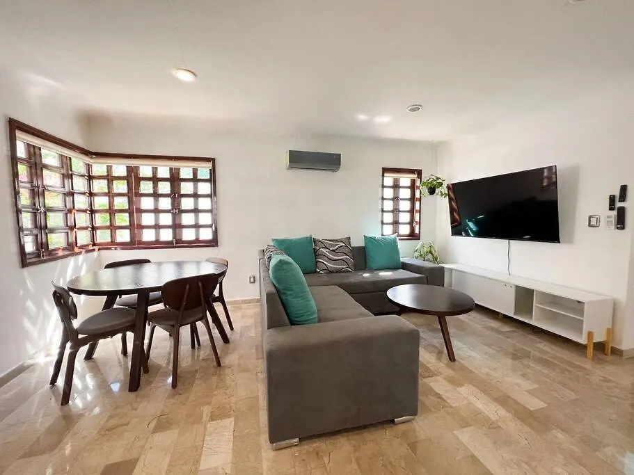 Beautiful Jungle House On A Strategic Location Villa Cancún
